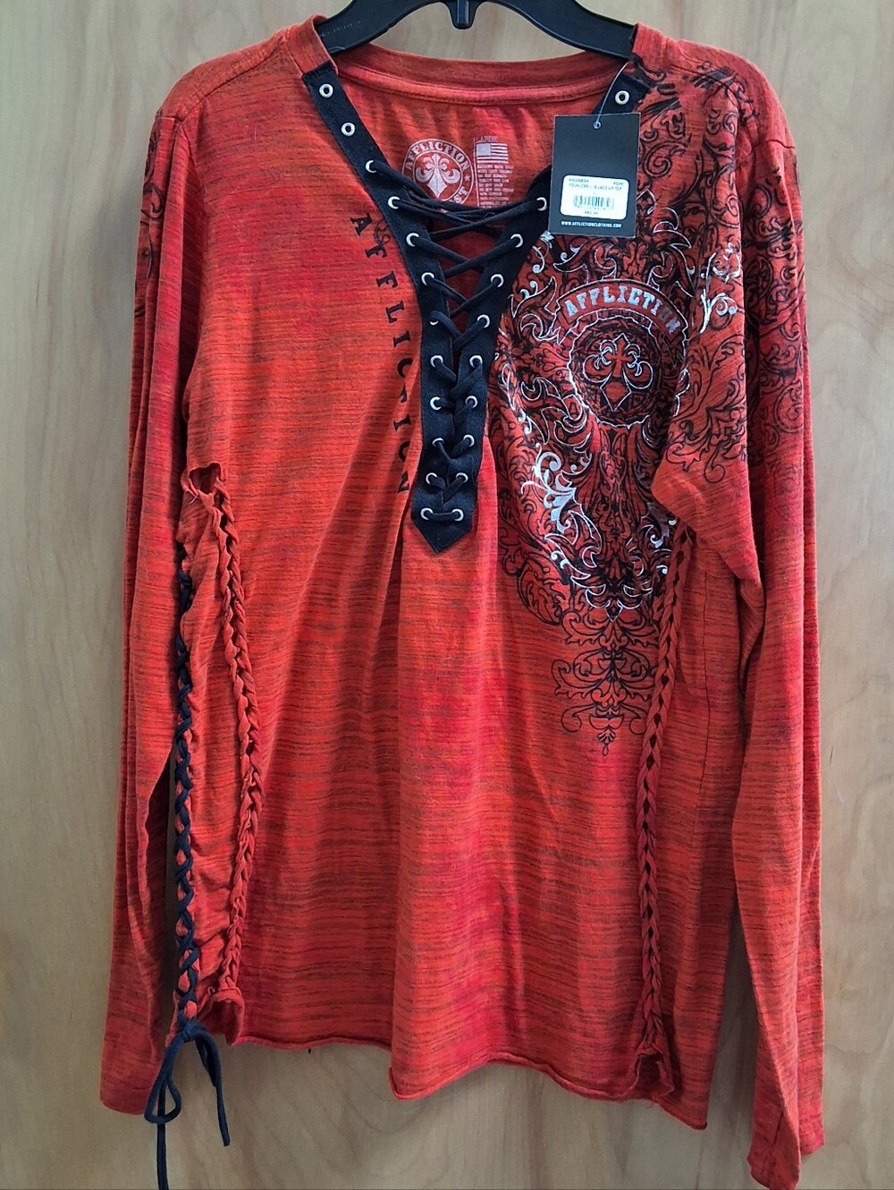 Affliction Long Sleeved Tee NWT. Junior's Large